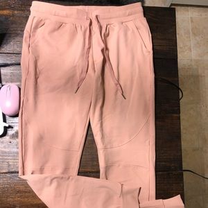 Buff Bunny Joggers- Never Worn